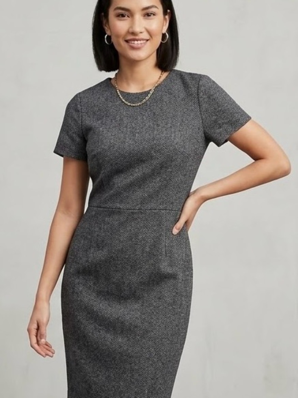 Banana Republic Charcoal Gray Short-Sleeve Sheath Midi Dress